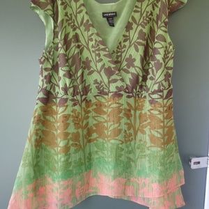 Size 22/24 orange/green/brown multi color shirt